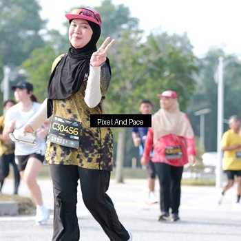 Runner Photo 6791479