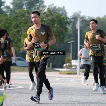 Runner Photo 6791504