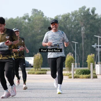 Runner Photo 6791546