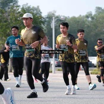 Runner Photo 6791547