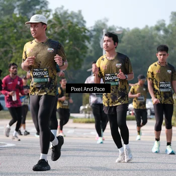 Runner Photo 6791561