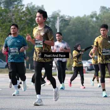 Runner Photo 6791573