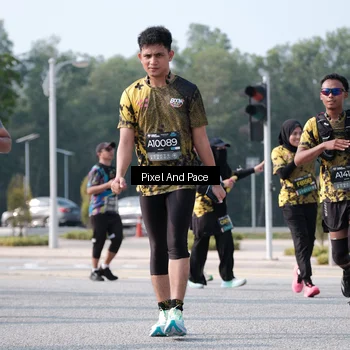 Runner Photo 6791592