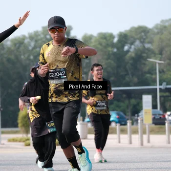 Runner Photo 6791613