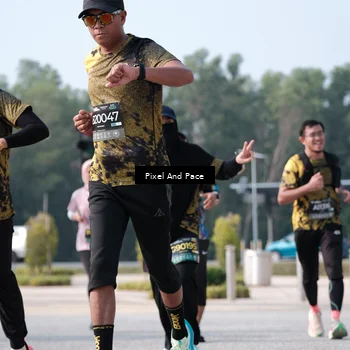 Runner Photo 6791633