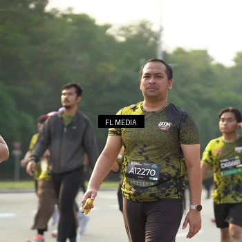 Runner Photo 6791645