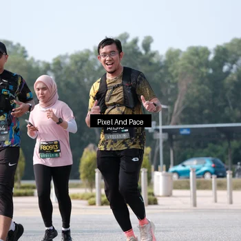 Runner Photo 6791648