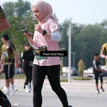 Runner Photo 6791659