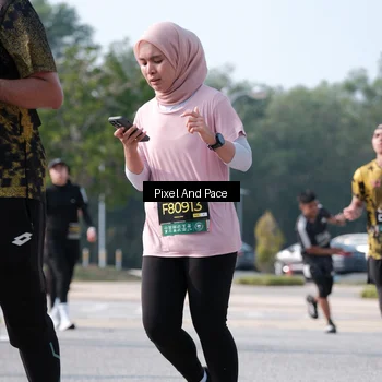 Runner Photo 6791662