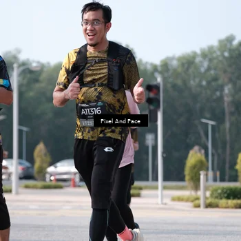 Runner Photo 6791667