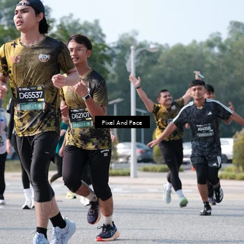 Runner Photo 6791683