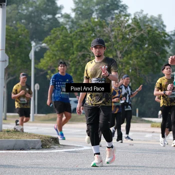 Runner Photo 6791719