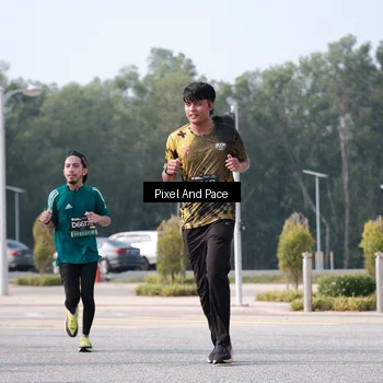 Runner Photo 6791722