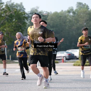 Runner Photo 6791726