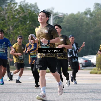 Runner Photo 6791730