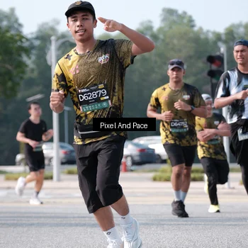 Runner Photo 6791758