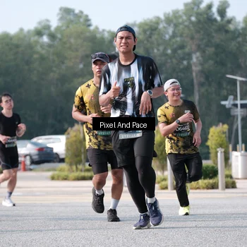 Runner Photo 6791759