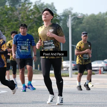 Runner Photo 6791761