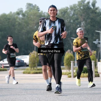 Runner Photo 6791763