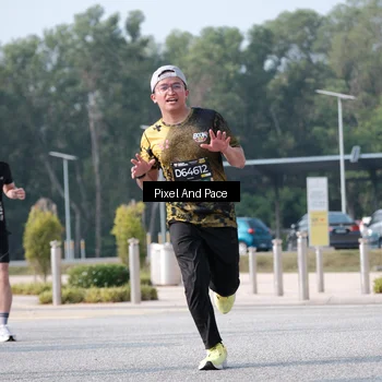 Runner Photo 6791765