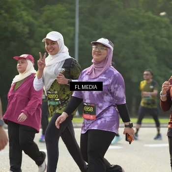 Runner Photo 6791769