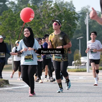 Runner Photo 6791794