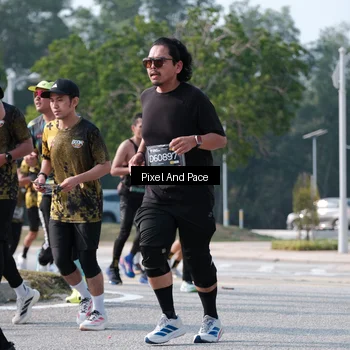 Runner Photo 6791934