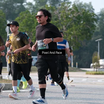 Runner Photo 6791938