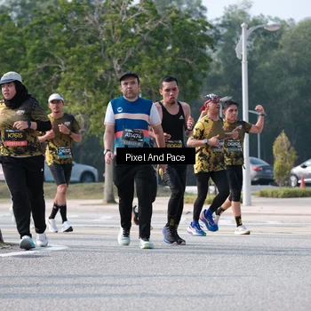 Runner Photo 6791940