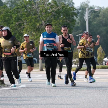 Runner Photo 6791943