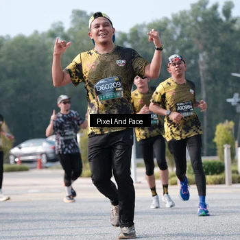 Runner Photo 6791948