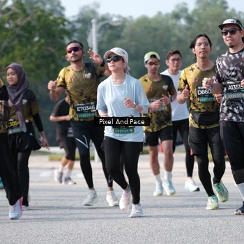 Runner Photo 6792017