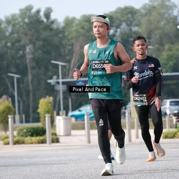 Runner Photo 6792018
