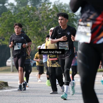 Runner Photo 6792044