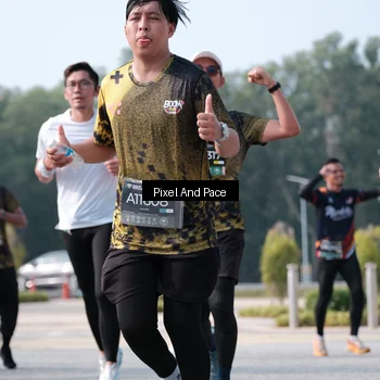 Runner Photo 6792046
