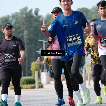 Runner Photo 6792106