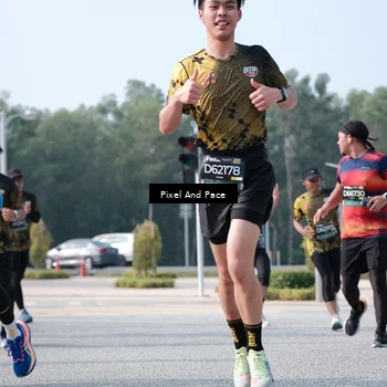 Runner Photo 6792134
