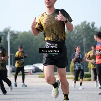 Runner Photo 6792136