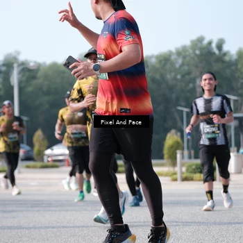 Runner Photo 6792143