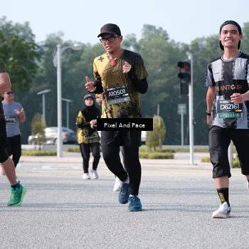 Runner Photo 6792173