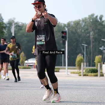 Runner Photo 6792192