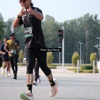 Runner Photo 6792197
