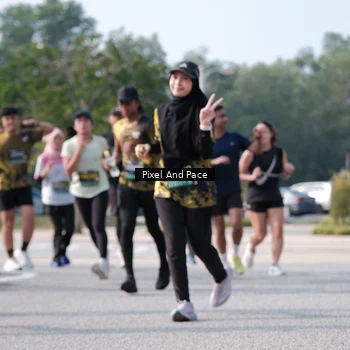 Runner Photo 6792200