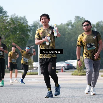 Runner Photo 6792262