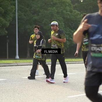 Runner Photo 6792281