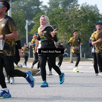 Runner Photo 6792299