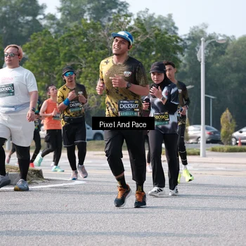 Runner Photo 6792307