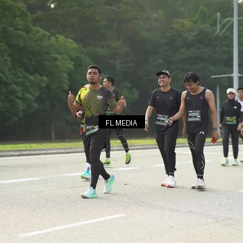 Runner Photo 6792310