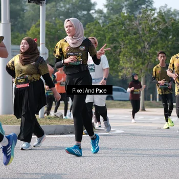 Runner Photo 6792311