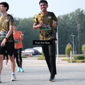 Runner Photo 6792334